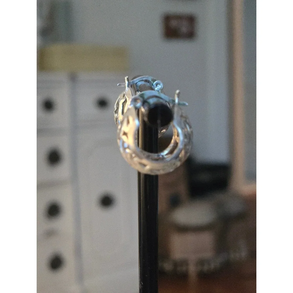 Silvertone Filagree Small Hoop Earrings Pierced Vintage